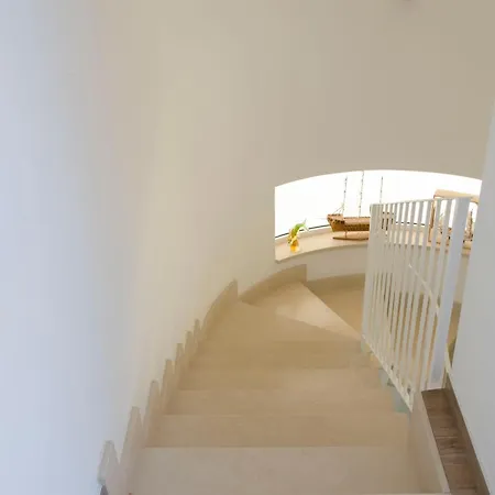 Chiara Villa *