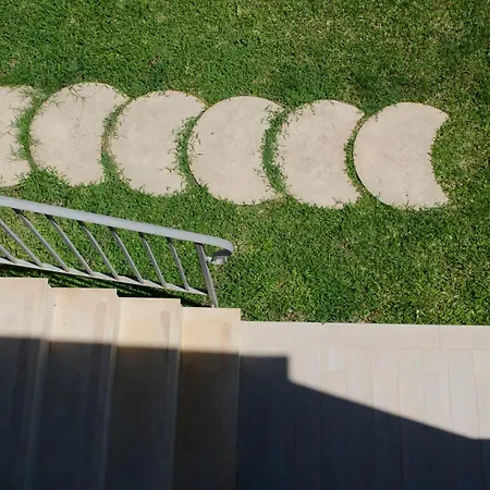 Chiara Βίλα Pozzallo